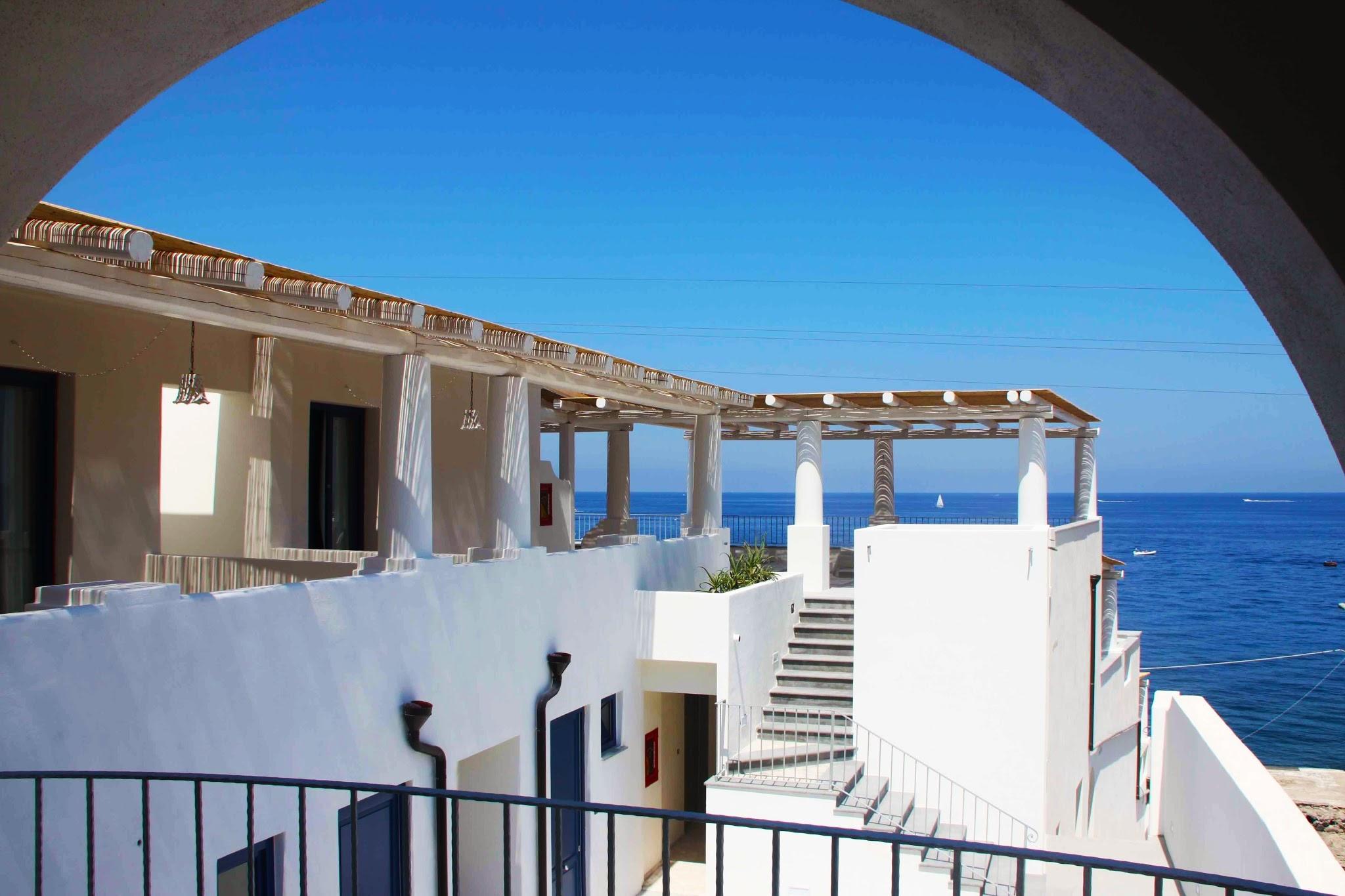Hotel Cutimare - Aeolian Charme Acquacalda Buitenkant foto