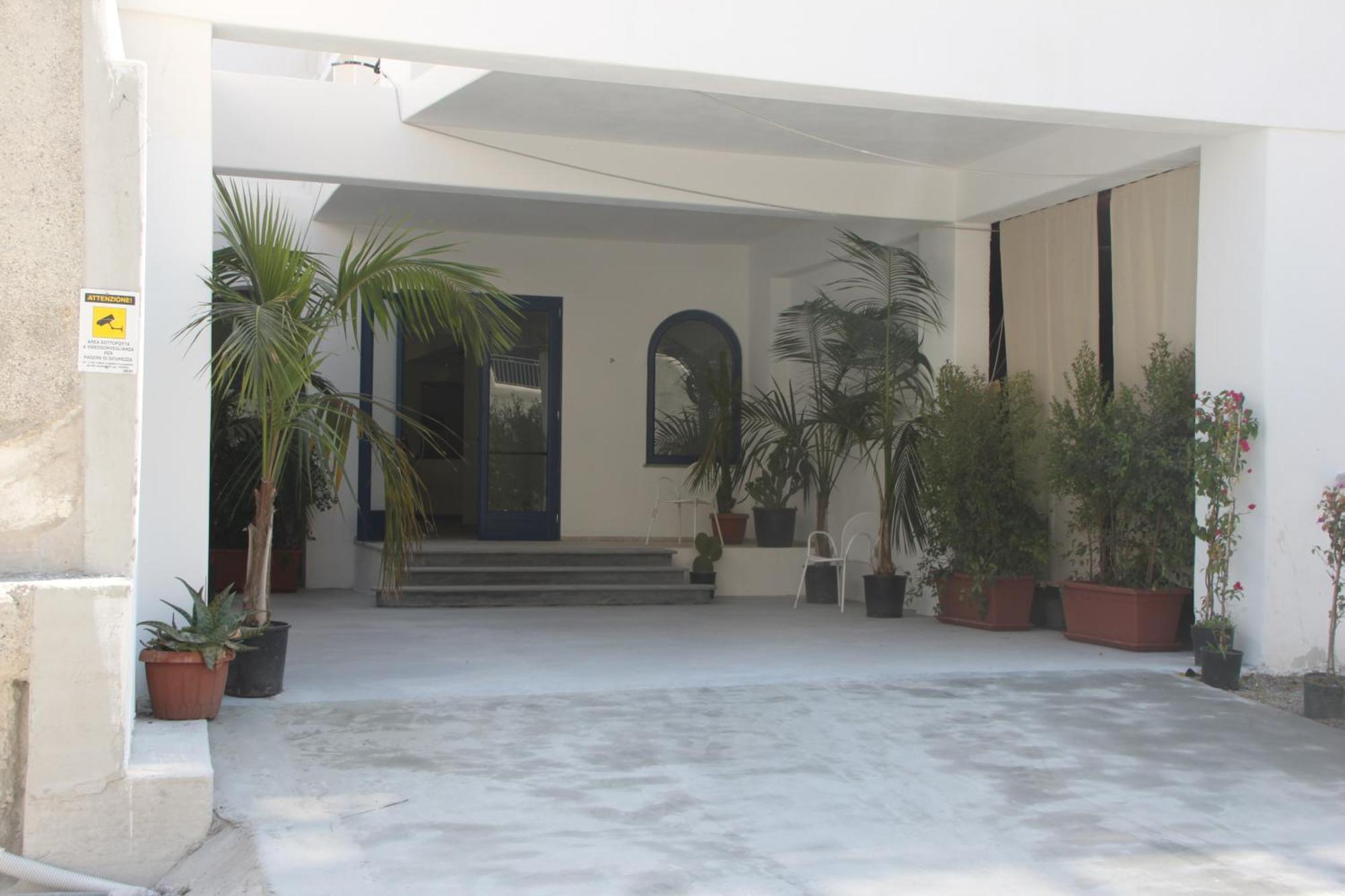 Hotel Cutimare - Aeolian Charme Acquacalda Buitenkant foto