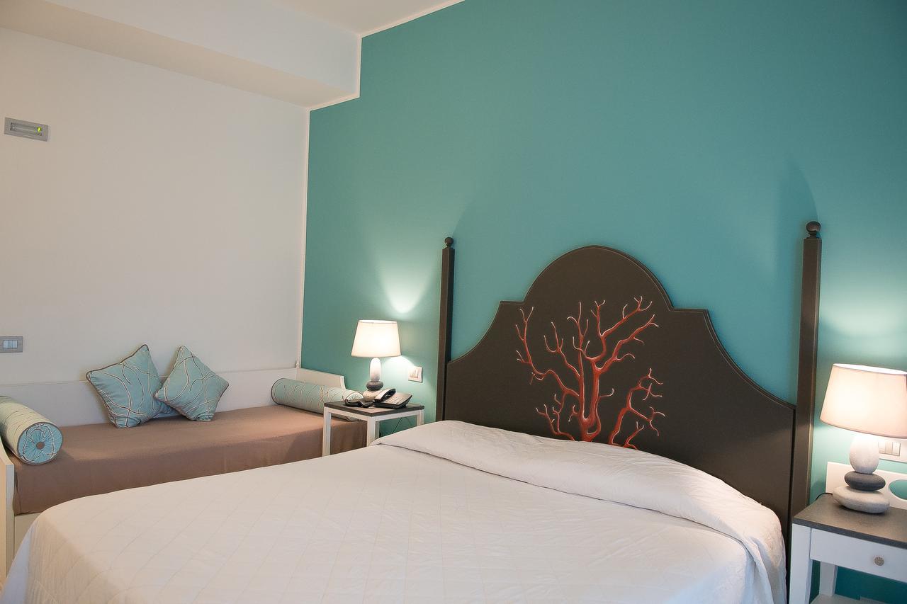 Hotel Cutimare - Aeolian Charme Acquacalda Buitenkant foto