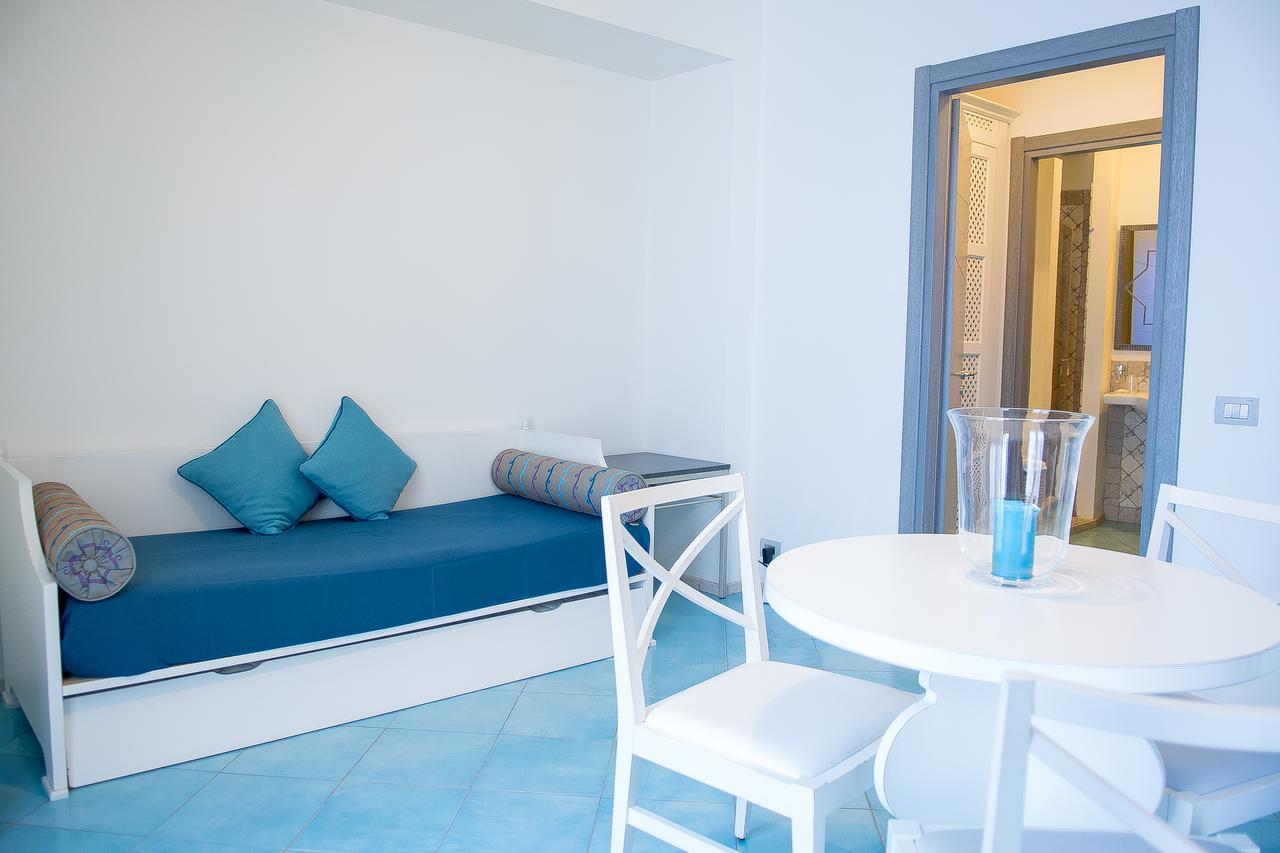 Hotel Cutimare - Aeolian Charme Acquacalda Buitenkant foto