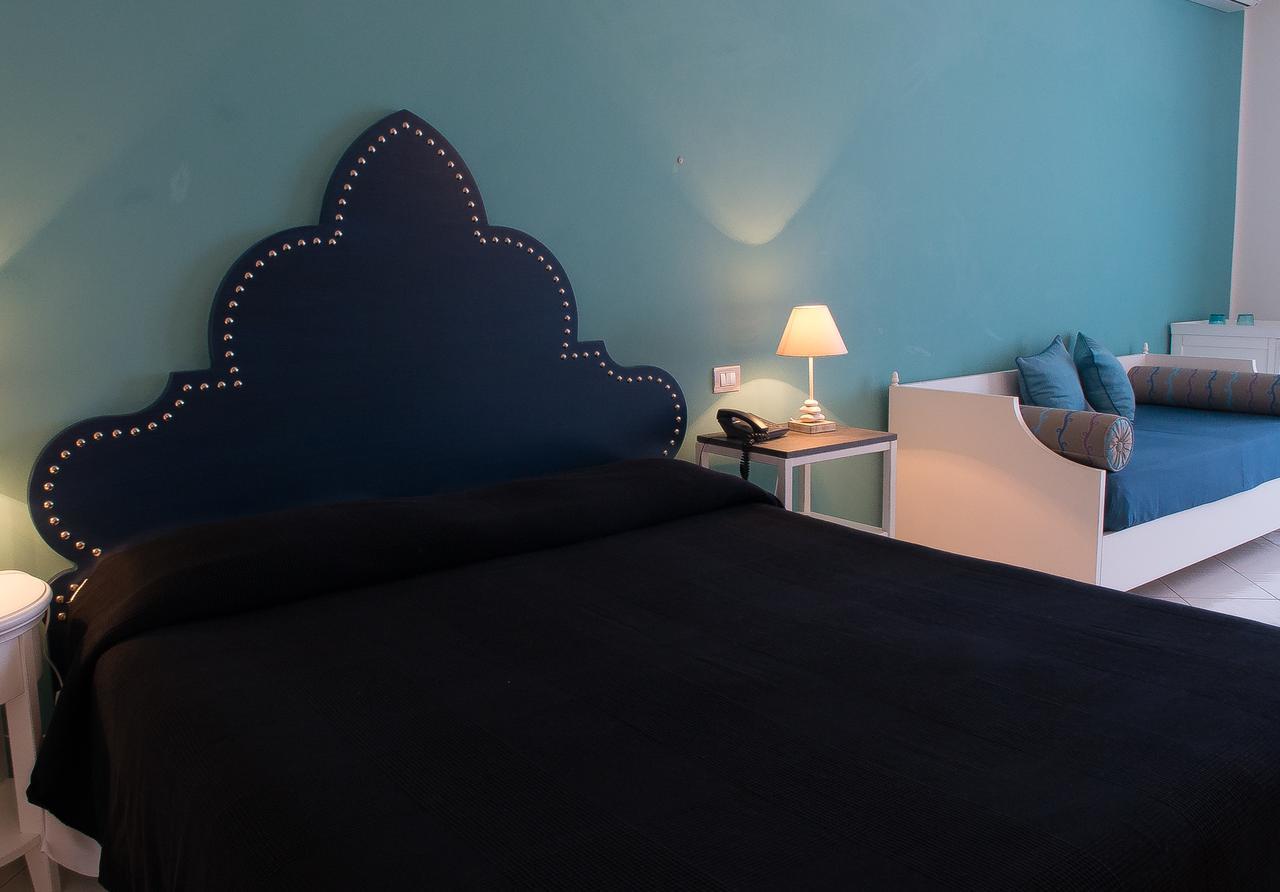 Hotel Cutimare - Aeolian Charme Acquacalda Buitenkant foto