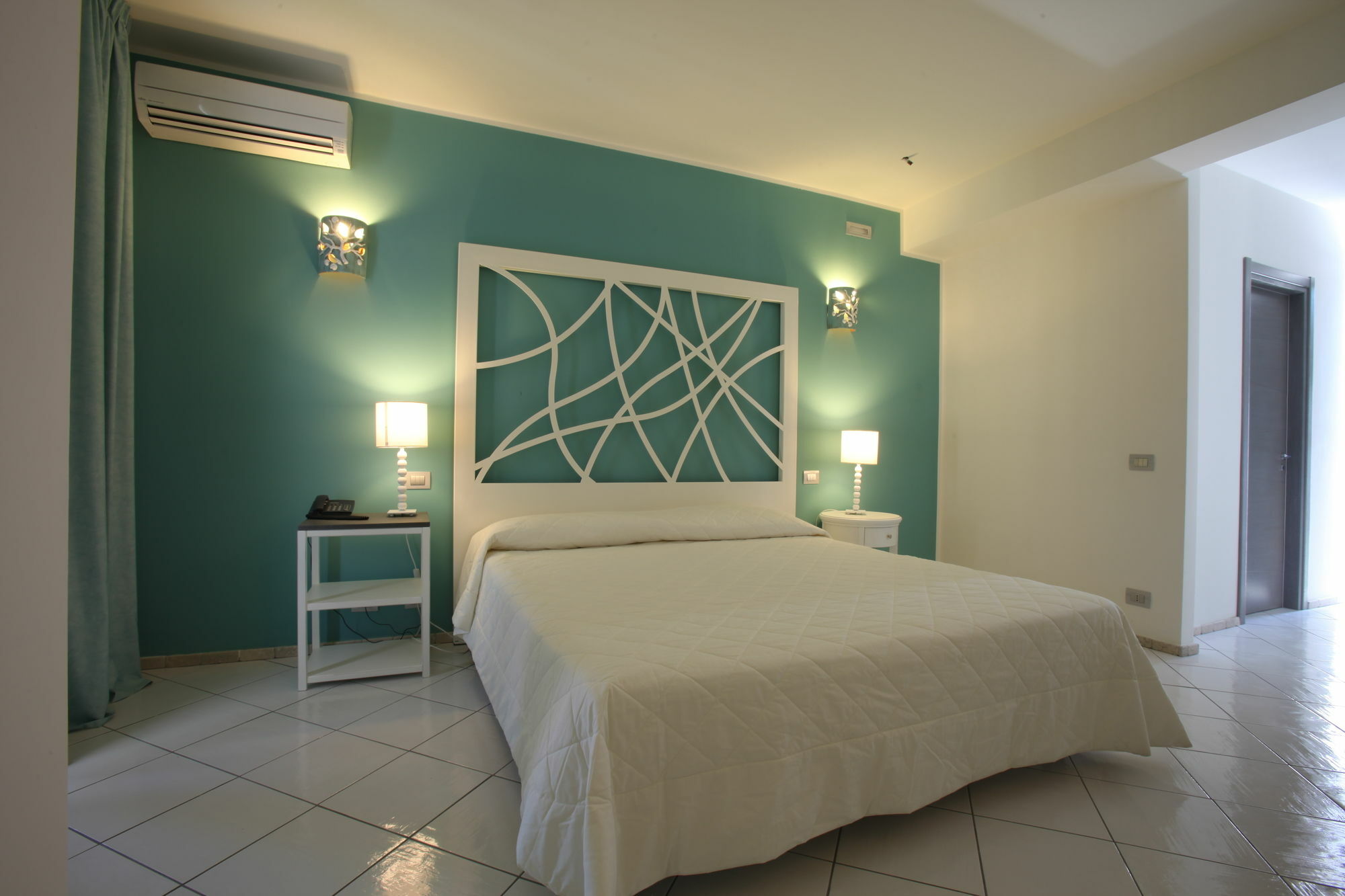 Hotel Cutimare - Aeolian Charme Acquacalda Buitenkant foto