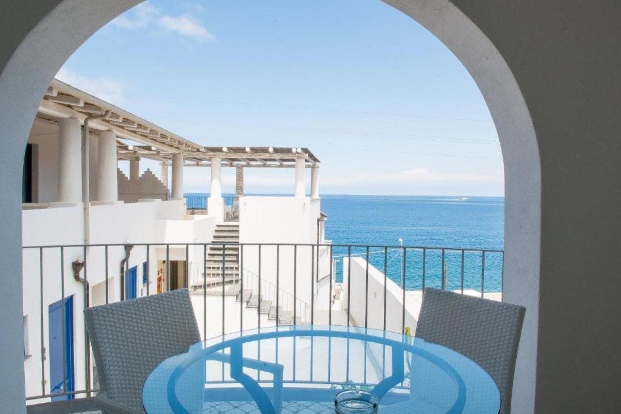 Hotel Cutimare - Aeolian Charme Acquacalda Buitenkant foto